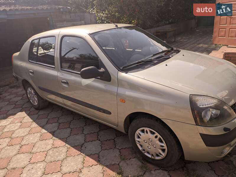 Седан Renault Clio Symbol 2003 в Харкові