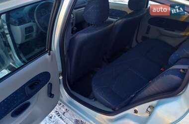 Седан Renault Clio Symbol 2002 в 