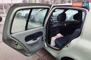 Седан Renault Clio Symbol 2003 в Харькове