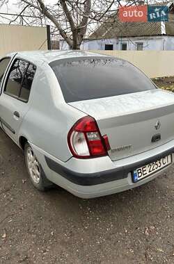 Седан Renault Clio Symbol 2004 в 