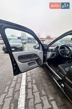 Седан Renault Clio Symbol 2006 в 