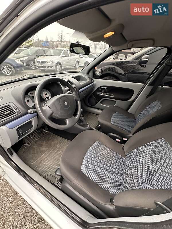 Седан Renault Clio Symbol 2008 в Днепре