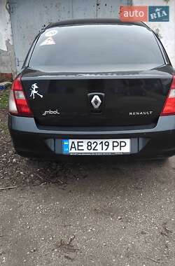 Седан Renault Clio Symbol 2008 в 