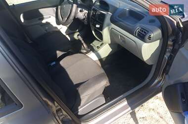 Седан Renault Clio Symbol 2003 в 