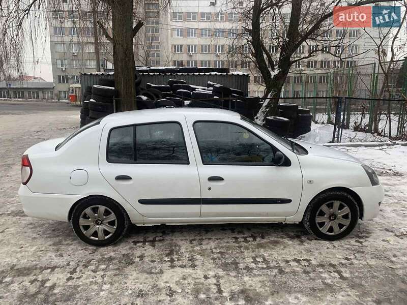 Седан Renault Clio Symbol 2007 в Киеве
