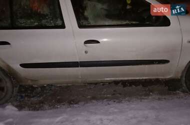 Седан Renault Clio Symbol 2007 в 