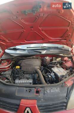 Седан Renault Clio Symbol 2005 в 