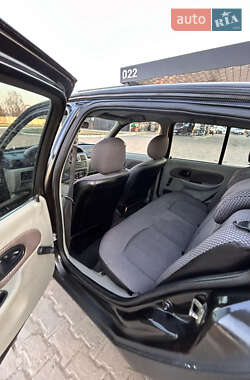 Седан Renault Clio Symbol 2006 в 