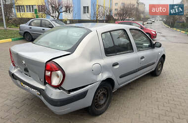 Седан Renault Clio Symbol 2005 в 