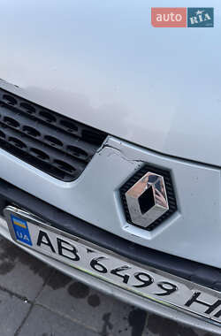 Седан Renault Clio Symbol 2003 в 