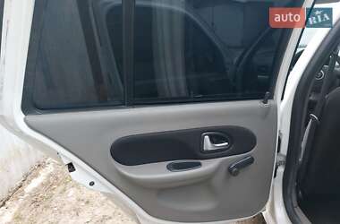 Седан Renault Clio Symbol 2011 в 