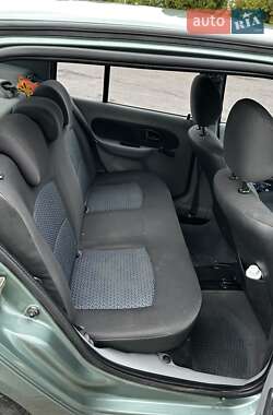 Седан Renault Clio Symbol 2008 в 