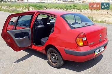 Седан Renault Clio Symbol 2005 в 
