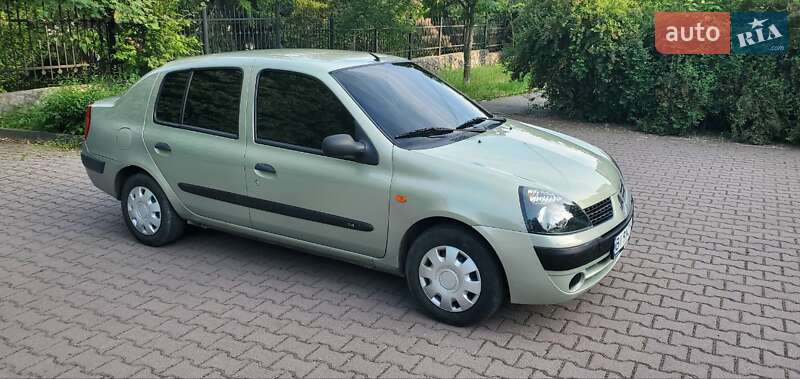 Седан Renault Clio Symbol 2003 в Миргороде