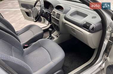 Седан Renault Clio Symbol 2006 в 