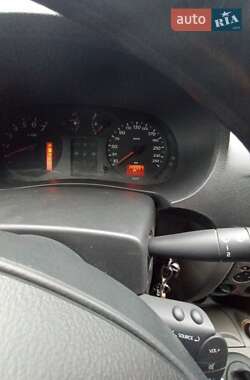 Седан Renault Clio Symbol 2008 в 