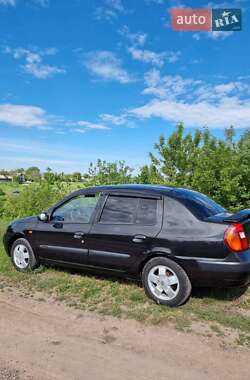 Седан Renault Clio Symbol 2004 в 