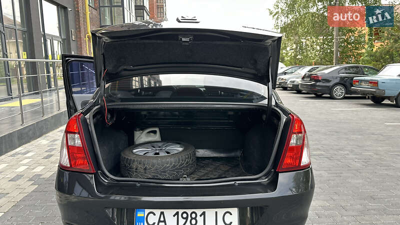 Седан Renault Clio Symbol 2006 в Полтаві
