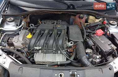 Седан Renault Clio Symbol 2008 в 