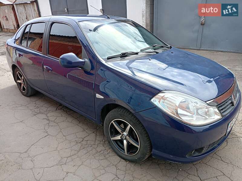 Седан Renault Clio Symbol 2010 в Виннице