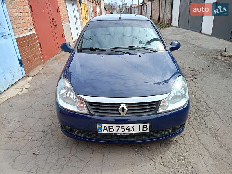 Седан Renault Clio Symbol 2010 в Виннице