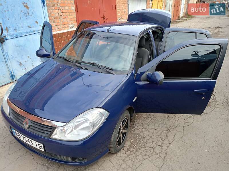 Седан Renault Clio Symbol 2010 в Виннице