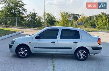 Седан Renault Clio Symbol 2003 в 