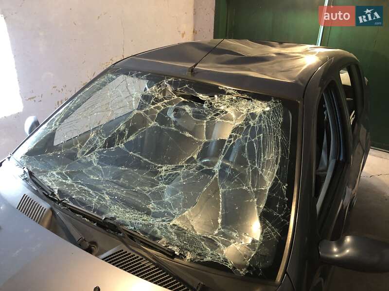 Седан Renault Clio Symbol 2008 в Дніпрі