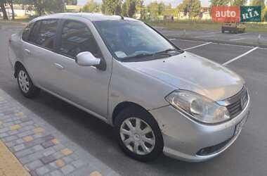 Седан Renault Clio Symbol 2011 в 
