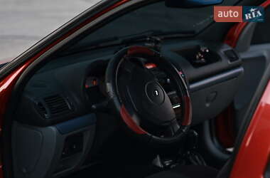 Седан Renault Clio Symbol 2006 в 