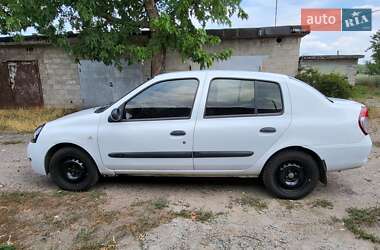 Седан Renault Clio Symbol 2008 в 