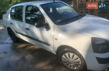 Седан Renault Clio Symbol 2003 в 