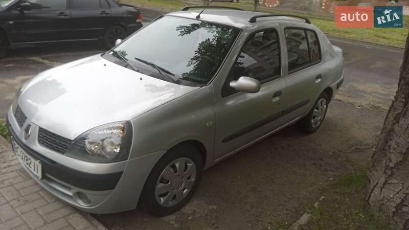 Седан Renault Clio Symbol 2005 в 