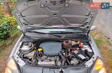 Седан Renault Clio Symbol 2005 в 