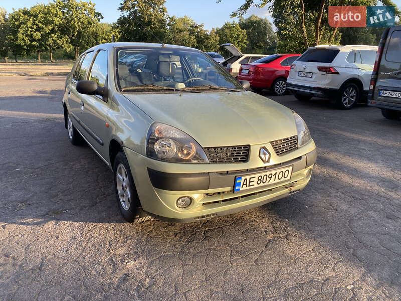 Renault Clio Symbol 2003