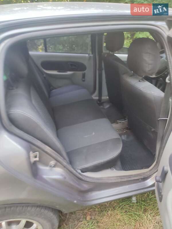 Седан Renault Clio Symbol 2003 в Глухове