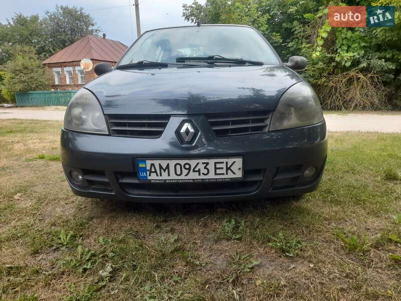 Седан Renault Clio Symbol 2008 в 