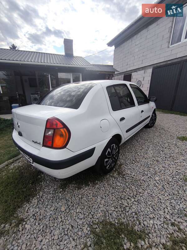 Седан Renault Clio Symbol 2003 в Кропивницькому