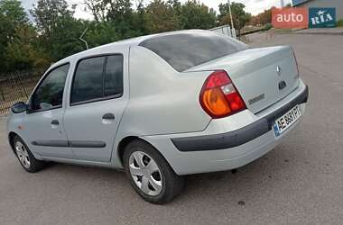 Седан Renault Clio Symbol 2004 в 