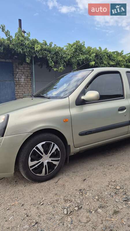 Седан Renault Clio Symbol 2002 в Павлограде фото 4 Седан Renault Clio Symbol 2002 в Павлограде