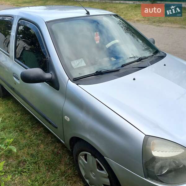 Седан Renault Clio Symbol 2007 в Теплике