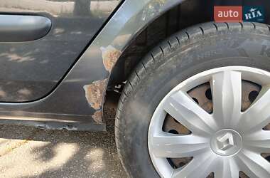 Седан Renault Clio Symbol 2008 в 