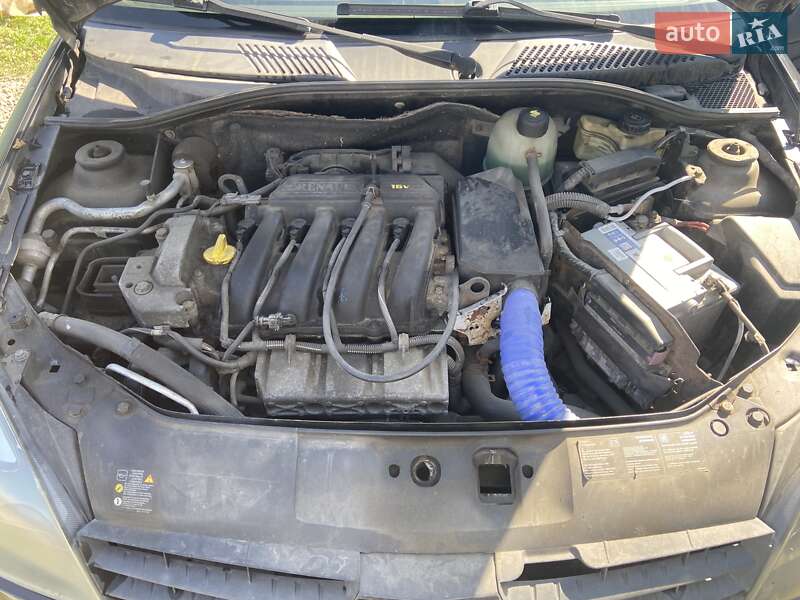 Седан Renault Clio Symbol 2006 в Києві
