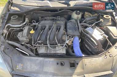 Седан Renault Clio Symbol 2006 в 
