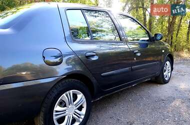 Седан Renault Clio Symbol 2007 в 
