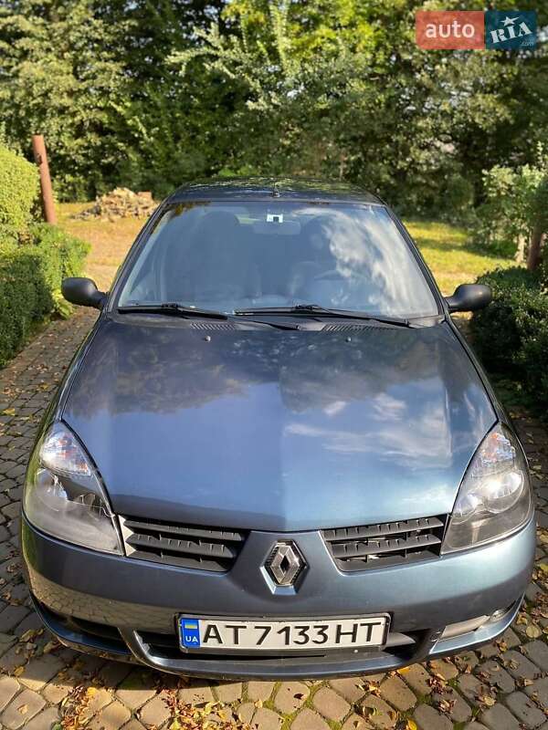 Седан Renault Clio Symbol 2008 в 