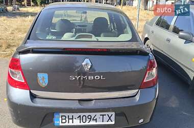 Седан Renault Clio Symbol 2008 в 