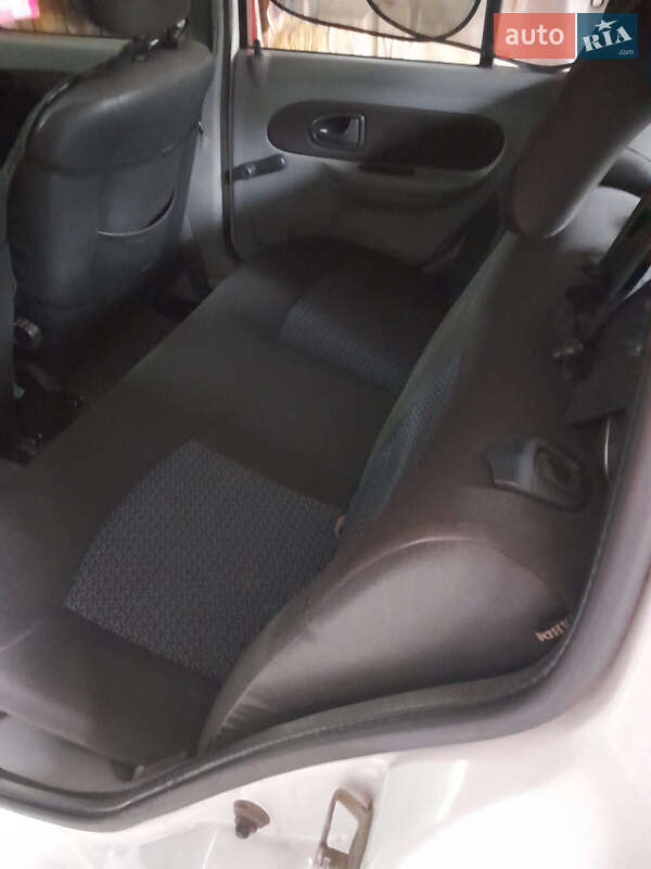 Седан Renault Clio Symbol 2008 в Николаеве