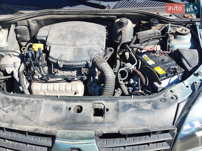 Седан Renault Clio Symbol 2008 в Киеве