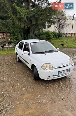 Седан Renault Clio Symbol 2001 в Коломиї